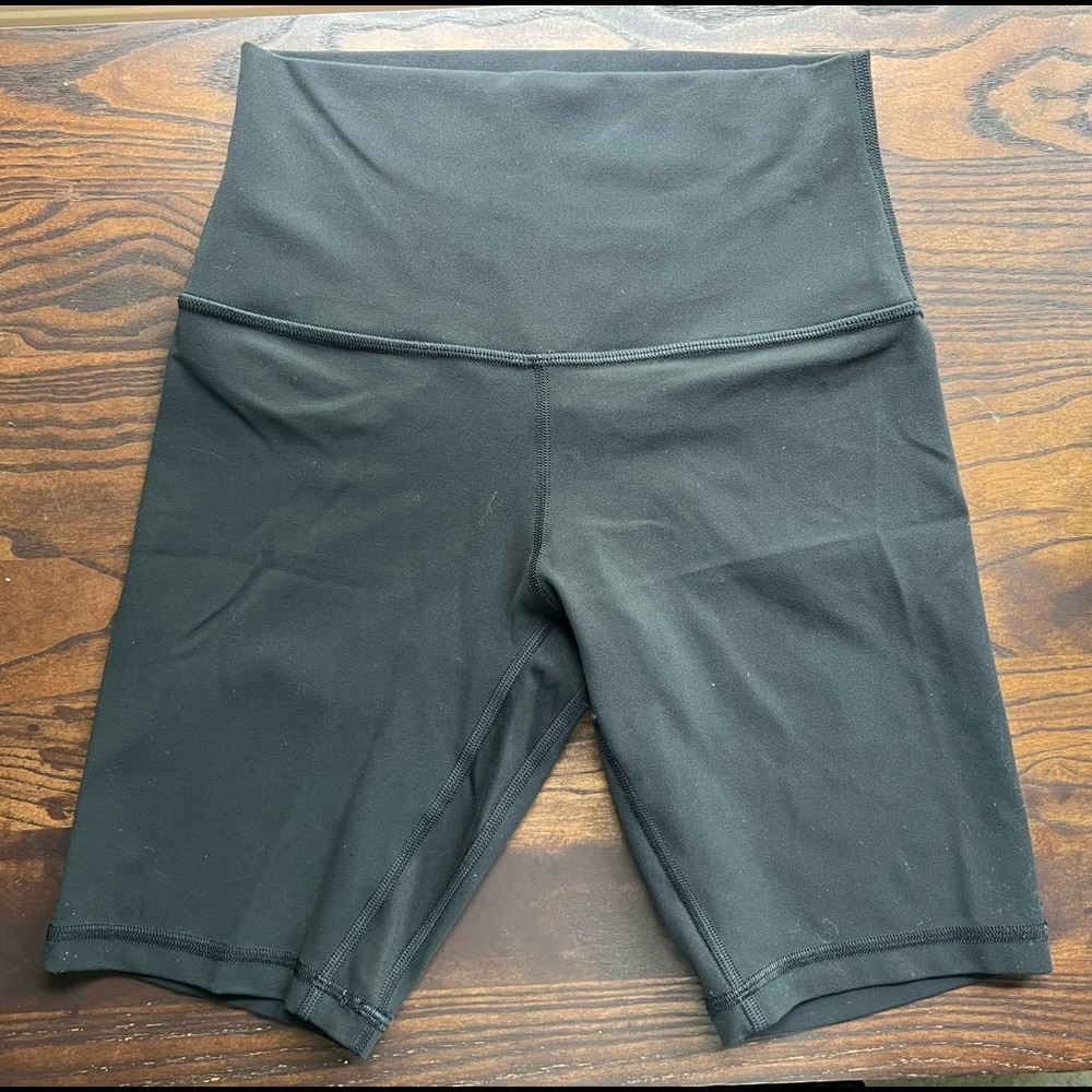 Lululemon align bike shorts size 4